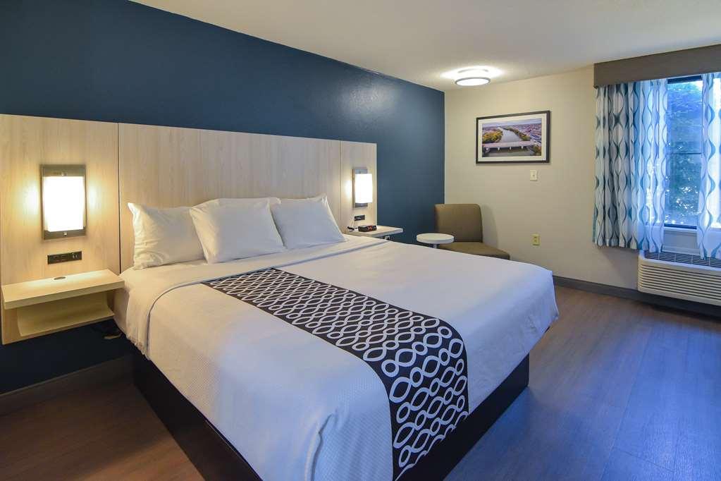 Best Western Plus Lafayette Hotel University Area Oda fotoğraf