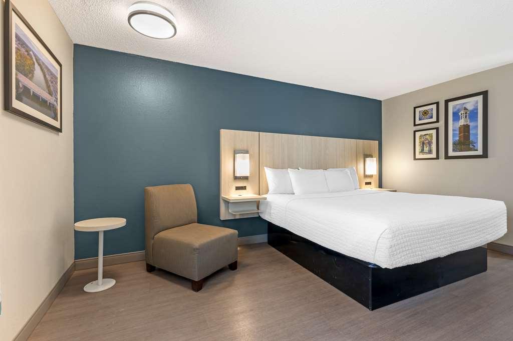 Best Western Plus Lafayette Hotel University Area Oda fotoğraf
