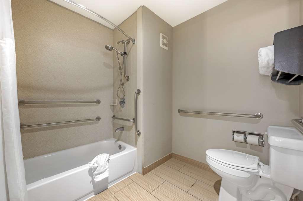 Best Western Plus Lafayette Hotel University Area Oda fotoğraf