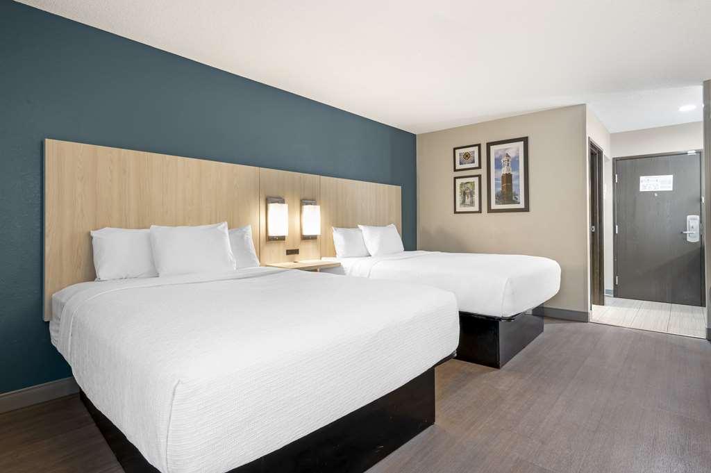 Best Western Plus Lafayette Hotel University Area Oda fotoğraf