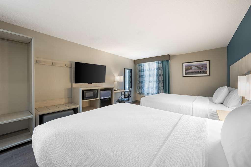 Best Western Plus Lafayette Hotel University Area Oda fotoğraf