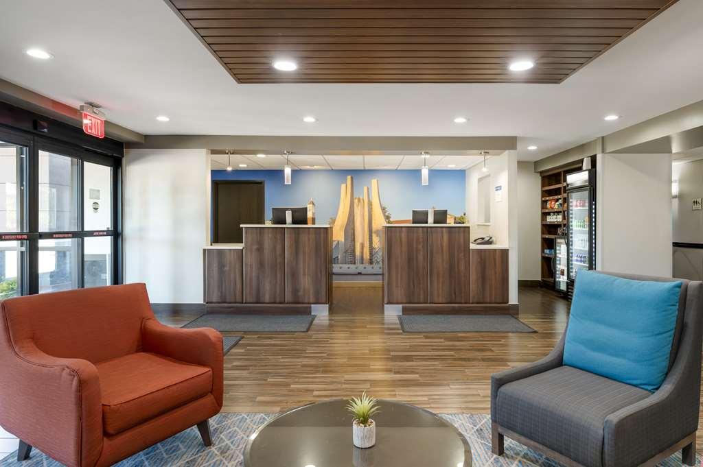 Best Western Plus Lafayette Hotel University Area İç mekan fotoğraf