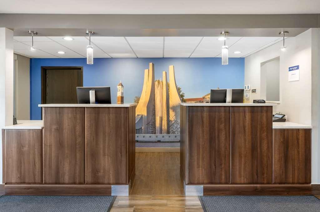 Best Western Plus Lafayette Hotel University Area İç mekan fotoğraf